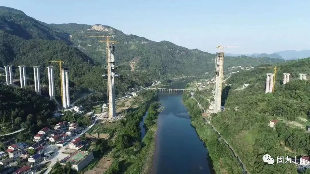 奉贤固力士参与湖南炉慈高速建设，助力区域经济发展